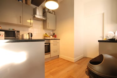 3 bed flat, Glenthorn Road, Jesmond, Newcastle, NE23HL - Image 4